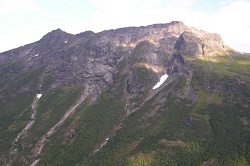 250x166 fjellsiden2 640