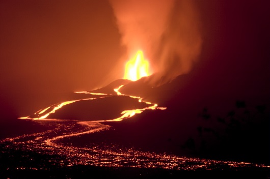 530x352 Sierra-Negra-Galapagos-Islands - travelvivi