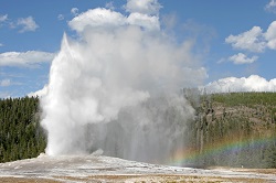 250x166 Old Faithful Rainbow