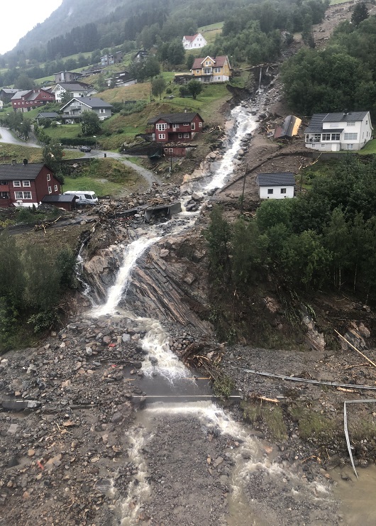 530x741 Jølster