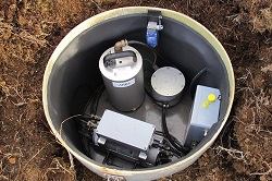250x166 CO2 seismic station.JPG full width