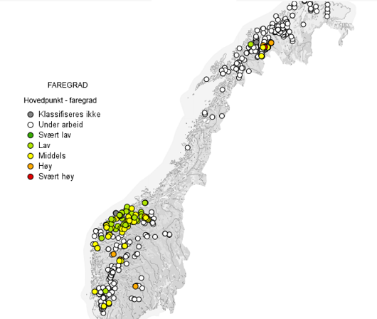 530x448 database